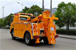 嘉祥高速路拖车费